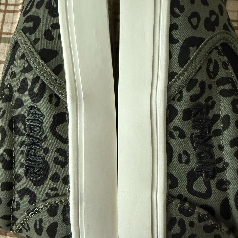 Leopard Print Slip-On Sneakers by Rip N Dip Size 7
NIB - Picture 7 of 7